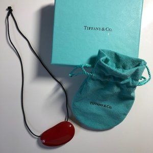 Tiffany & Co. Elsa Peretti Bean design Pendant